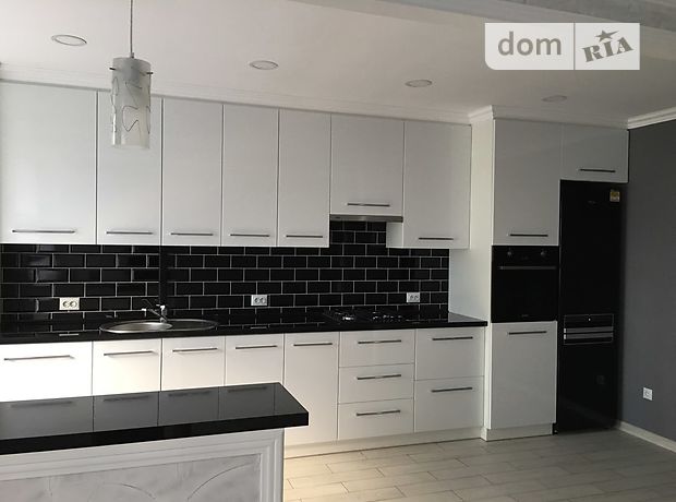 Продажа квартиры, 2 ком., Ивано-Франковск, р‑н. Центр, Побутова 4 Продажа квартиры, 2 ком., Ивано-Франковск, р‑н. Центр, Побутова 4