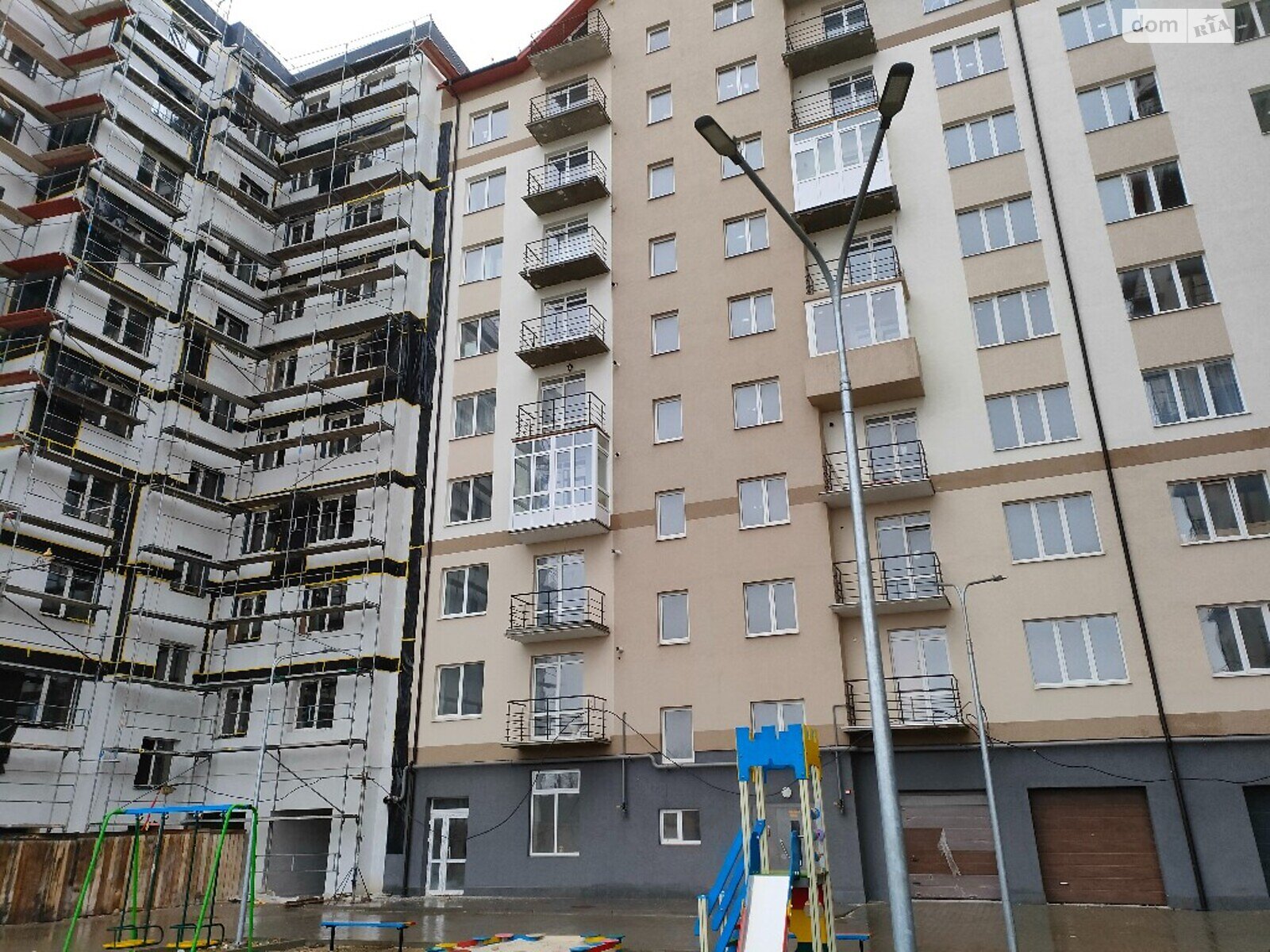 Продажа двухкомнатной квартиры в Ивано-Франковске, на Заозерна вулиця, фото 1 Продажа двухкомнатной квартиры в Ивано-Франковске, на Заозерна вулиця, фото 1