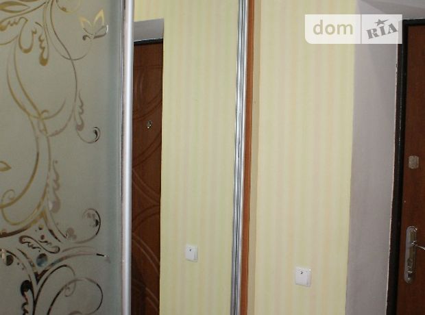 Продажа квартиры, 3 ком., Харьковская, Изюм, р‑н. Изюм, МЖукова, дом 17 Продажа квартиры, 3 ком., Харьковская, Изюм, р‑н. Изюм, МЖукова, дом 17