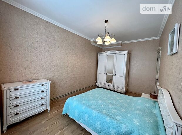 Продажа трехкомнатной квартиры в Житомире, на ул. Самойловича Гетьмана, район Богунский фото 1 Продажа трехкомнатной квартиры в Житомире, на ул. Самойловича Гетьмана, район Богунский фото 1