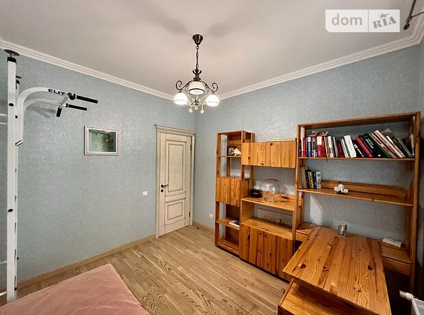 Продажа трехкомнатной квартиры в Житомире, на ул. Самойловича Гетьмана, район Богунский фото 1 Продажа трехкомнатной квартиры в Житомире, на ул. Самойловича Гетьмана, район Богунский фото 1
