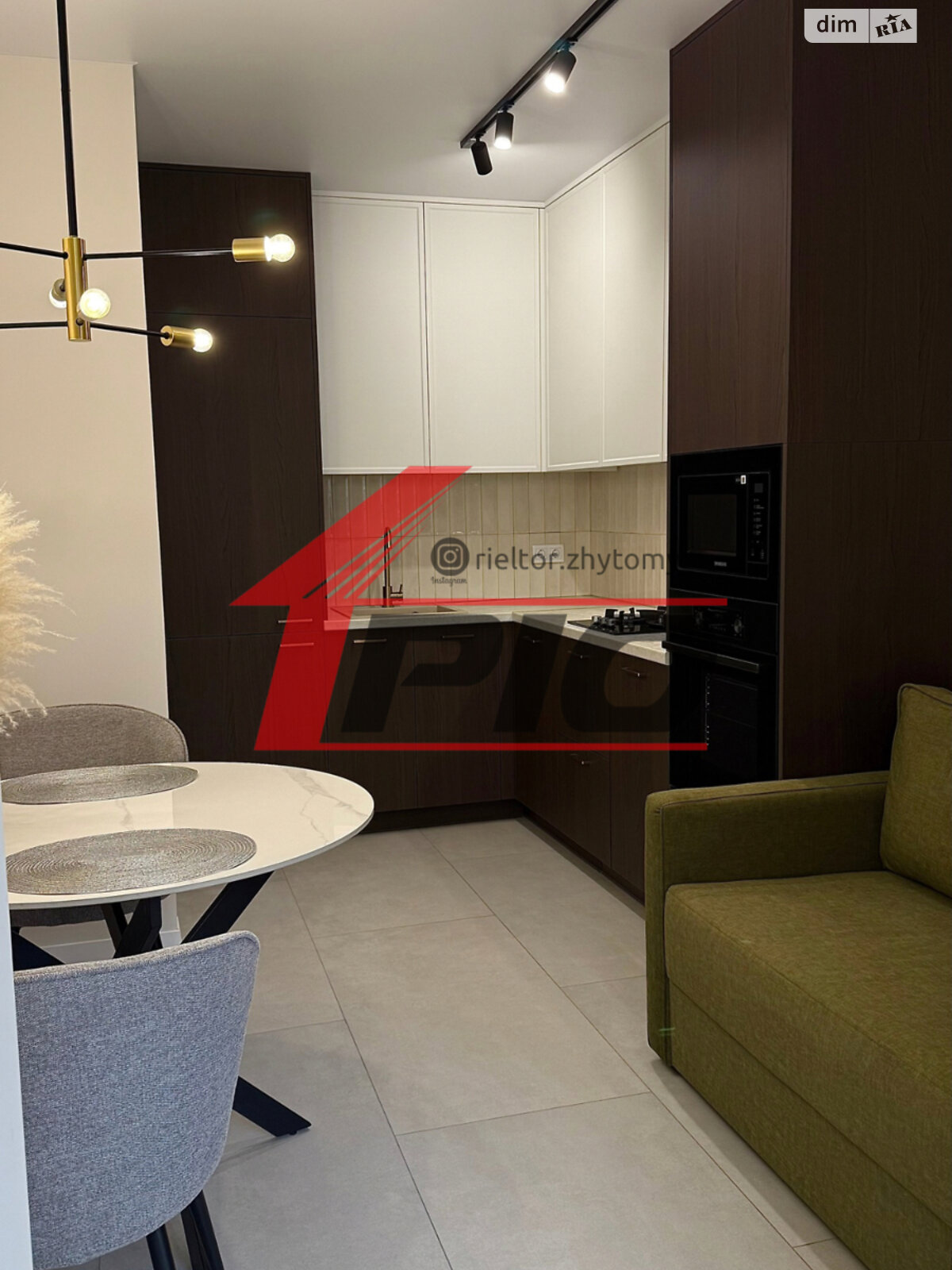 Продаж однокімнатної квартири в Житомирі, на вул. Євгена Рихліка, район Богунський фото 1 Продаж однокімнатної квартири в Житомирі, на вул. Євгена Рихліка, район Богунський фото 1
