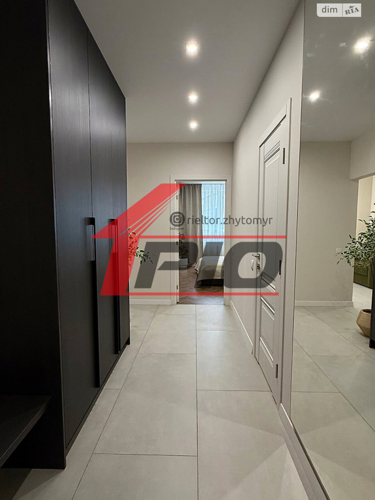 Продаж однокімнатної квартири в Житомирі, на вул. Євгена Рихліка, район Богунський фото 1 Продаж однокімнатної квартири в Житомирі, на вул. Євгена Рихліка, район Богунський фото 1