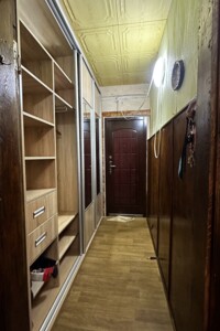 Продаж чотирикімнатної квартири в Житомирі, на пров. Червоний 41, район Богунський фото 2
