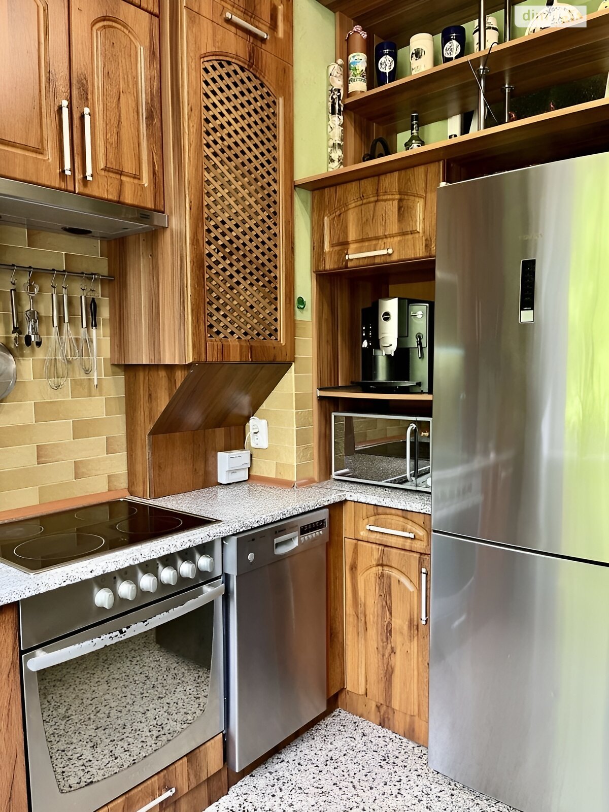 Продаж двокімнатної квартири в Житомирі, на просп. Миру 95, район Богунський фото 1 Продаж двокімнатної квартири в Житомирі, на просп. Миру 95, район Богунський фото 1