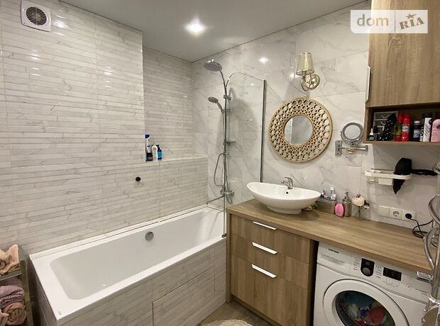 Продажа трехкомнатной квартиры в Житомире, на ул. Победы 53 район Богунский фото 1 Продажа трехкомнатной квартиры в Житомире, на ул. Победы 53 район Богунский фото 1