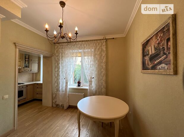 Продажа трехкомнатной квартиры в Житомире, на ул. Самойловича Гетьмана район Богунский фото 1 Продажа трехкомнатной квартиры в Житомире, на ул. Самойловича Гетьмана район Богунский фото 1