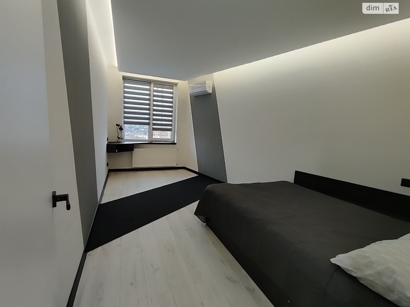 Продажа двухкомнатной квартиры в Житомире, на просп. Независимости 29, район Чешская Крошня фото 1 Продажа двухкомнатной квартиры в Житомире, на просп. Независимости 29, район Чешская Крошня фото 1