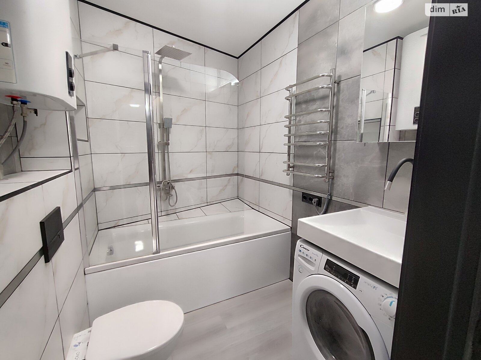 Продажа двухкомнатной квартиры в Житомире, на просп. Независимости 29, район Чешская Крошня фото 1 Продажа двухкомнатной квартиры в Житомире, на просп. Независимости 29, район Чешская Крошня фото 1