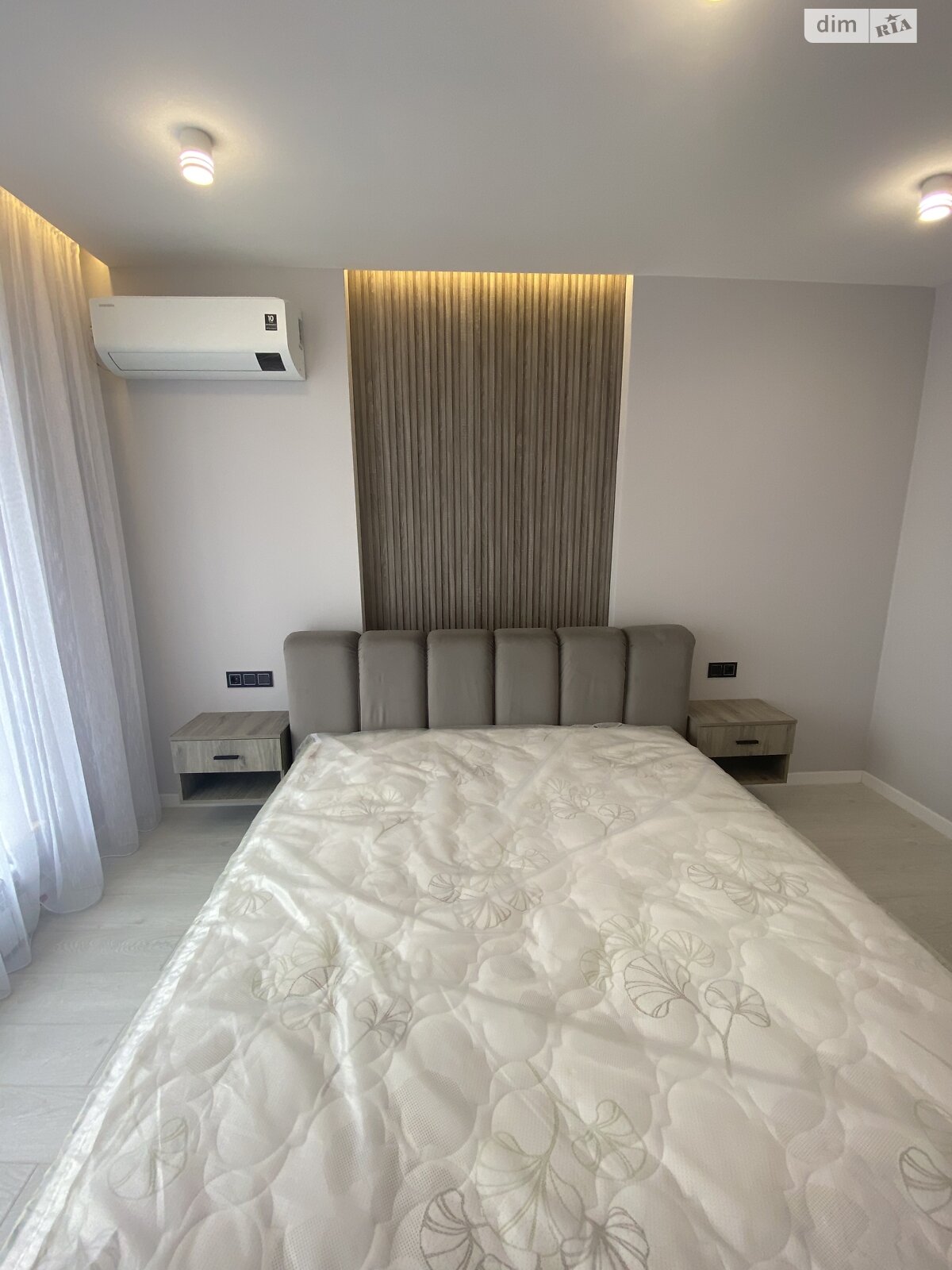 Продажа трехкомнатной квартиры в Житомире, на ул. Героев Чернобыля 8, фото 1