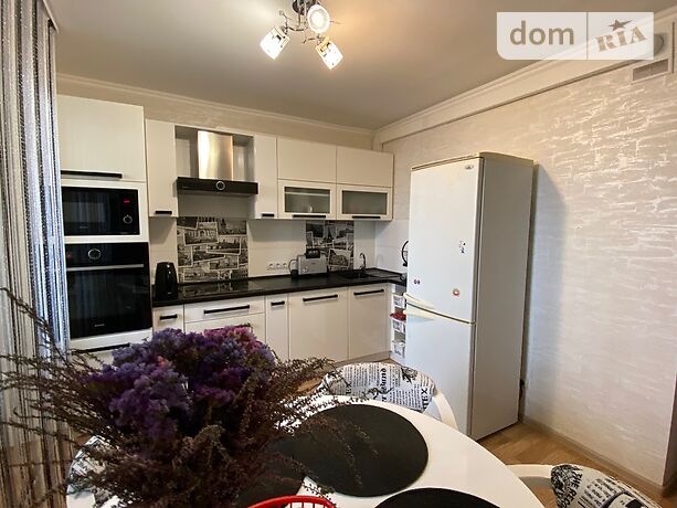 Продажа трехкомнатной квартиры в Житомире, на ул. Народицкая, кв. 41, район Гормолзавод фото 1 Продажа трехкомнатной квартиры в Житомире, на ул. Народицкая, кв. 41, район Гормолзавод фото 1
