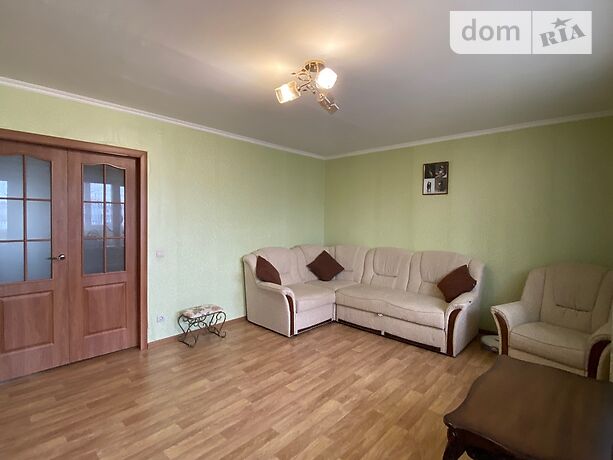 Продажа трехкомнатной квартиры в Житомире, на ул. Народицкая, кв. 41, район Гормолзавод фото 1 Продажа трехкомнатной квартиры в Житомире, на ул. Народицкая, кв. 41, район Гормолзавод фото 1