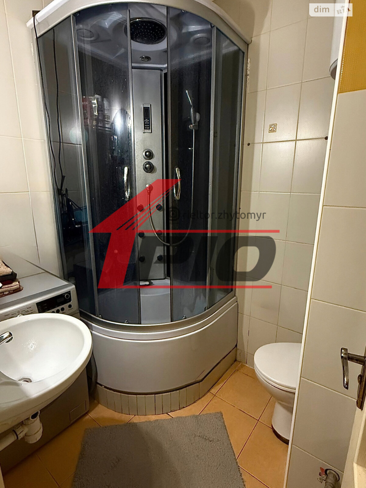 Продажа двухкомнатной квартиры в Житомире, на ул. Атаманов Соколовских 9/11, район Гормолзавод фото 1