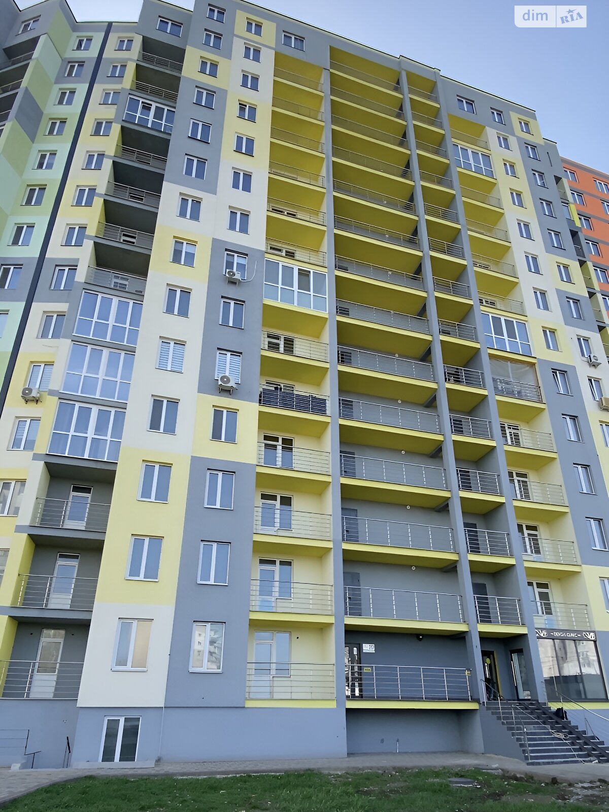 Продажа двухкомнатной квартиры в Житомире, на просп. Независимости 29, район Гормолзавод фото 1 Продажа двухкомнатной квартиры в Житомире, на просп. Независимости 29, район Гормолзавод фото 1