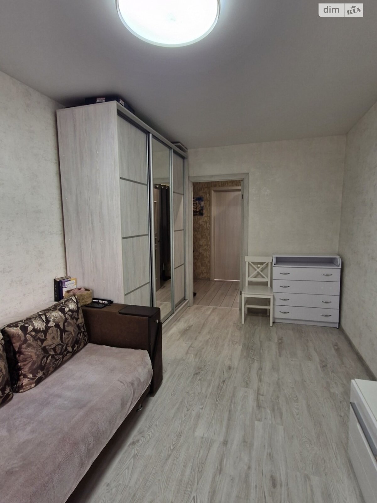 Продаж двокімнатної квартири в Житомирі, на просп. Миру 1, район Кокаричанка фото 1 Продаж двокімнатної квартири в Житомирі, на просп. Миру 1, район Кокаричанка фото 1
