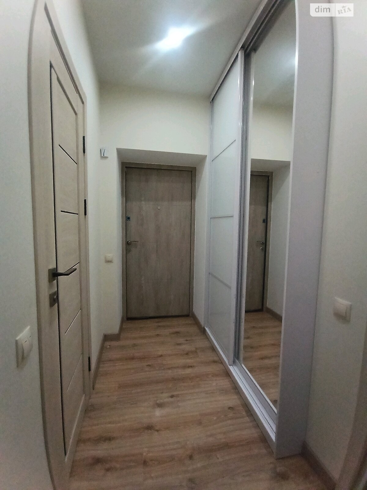 Продажа однокомнатной квартиры в Житомире, на просп. Мира 1Б, район Кокаричанка фото 1 Продажа однокомнатной квартиры в Житомире, на просп. Мира 1Б, район Кокаричанка фото 1