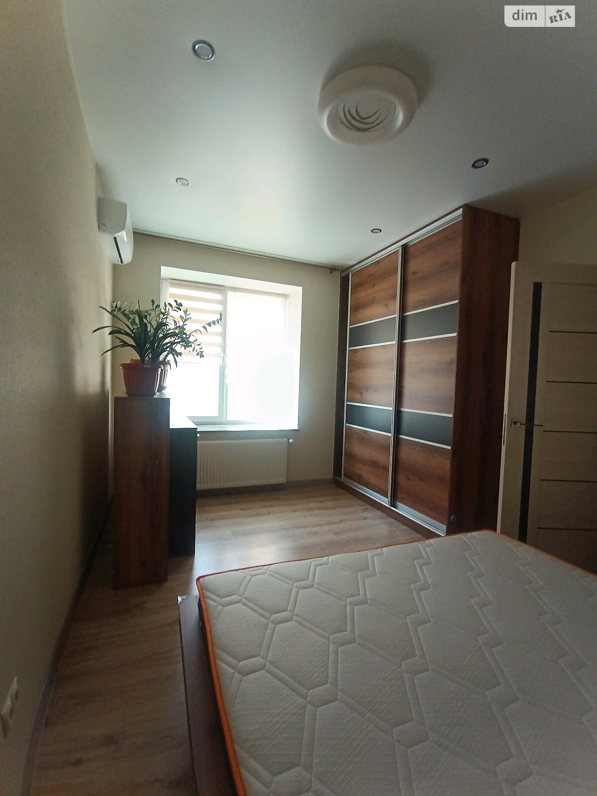 Продажа однокомнатной квартиры в Житомире, на просп. Мира 1Б, район Кокаричанка фото 1 Продажа однокомнатной квартиры в Житомире, на просп. Мира 1Б, район Кокаричанка фото 1