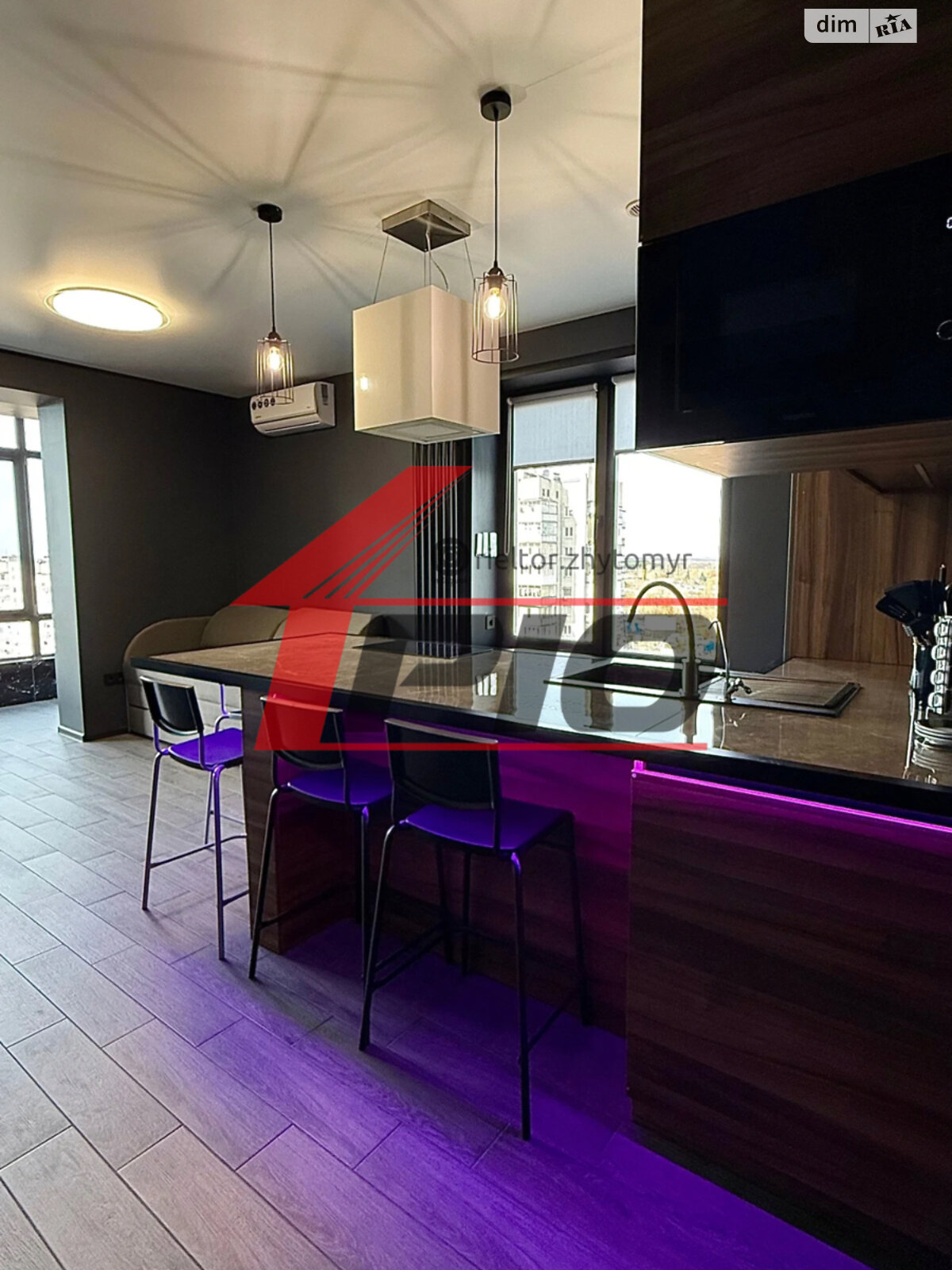 Продажа однокомнатной квартиры в Житомире, на просп. Мира, район Кокаричанка фото 1