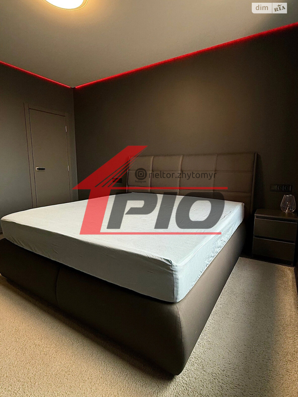 Продажа однокомнатной квартиры в Житомире, на просп. Мира, район Кокаричанка фото 1