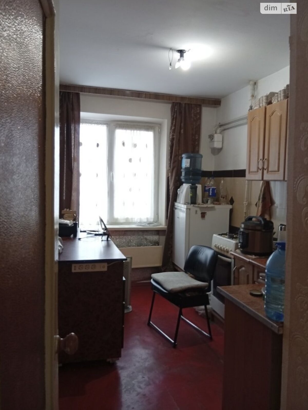 Продажа трехкомнатной квартиры в Житомире, на просп. Мира, район Кокаричанка фото 1