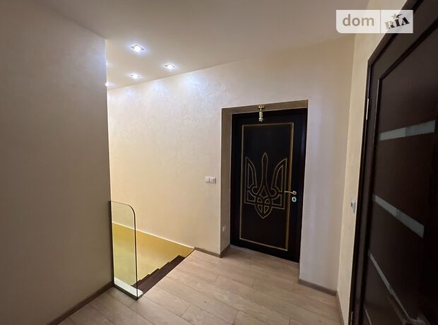 Продажа трехкомнатной квартиры в Житомире, на пр. Богуна Ивана район Корбутовка фото 1 Продажа трехкомнатной квартиры в Житомире, на пр. Богуна Ивана район Корбутовка фото 1
