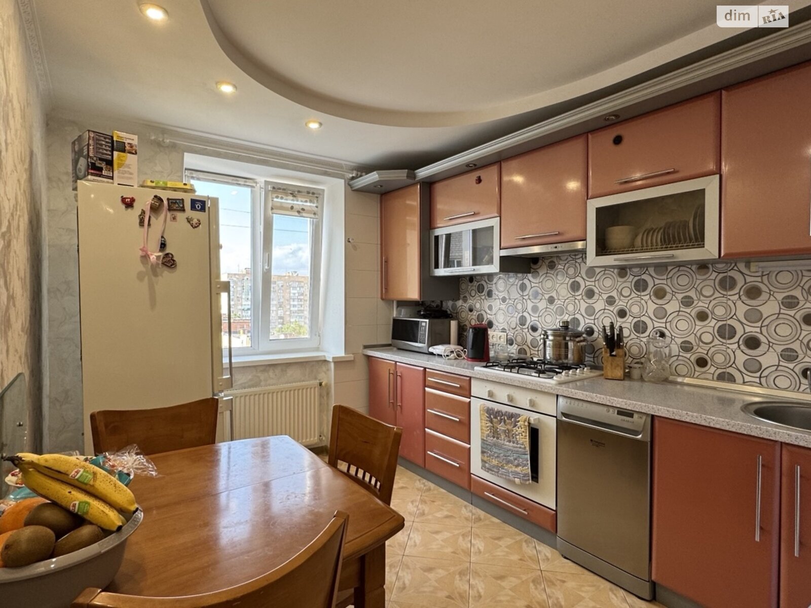 Продажа трехкомнатной квартиры в Житомире, на пр. Богуна Ивана, район Корбутовка фото 1 Продажа трехкомнатной квартиры в Житомире, на пр. Богуна Ивана, район Корбутовка фото 1
