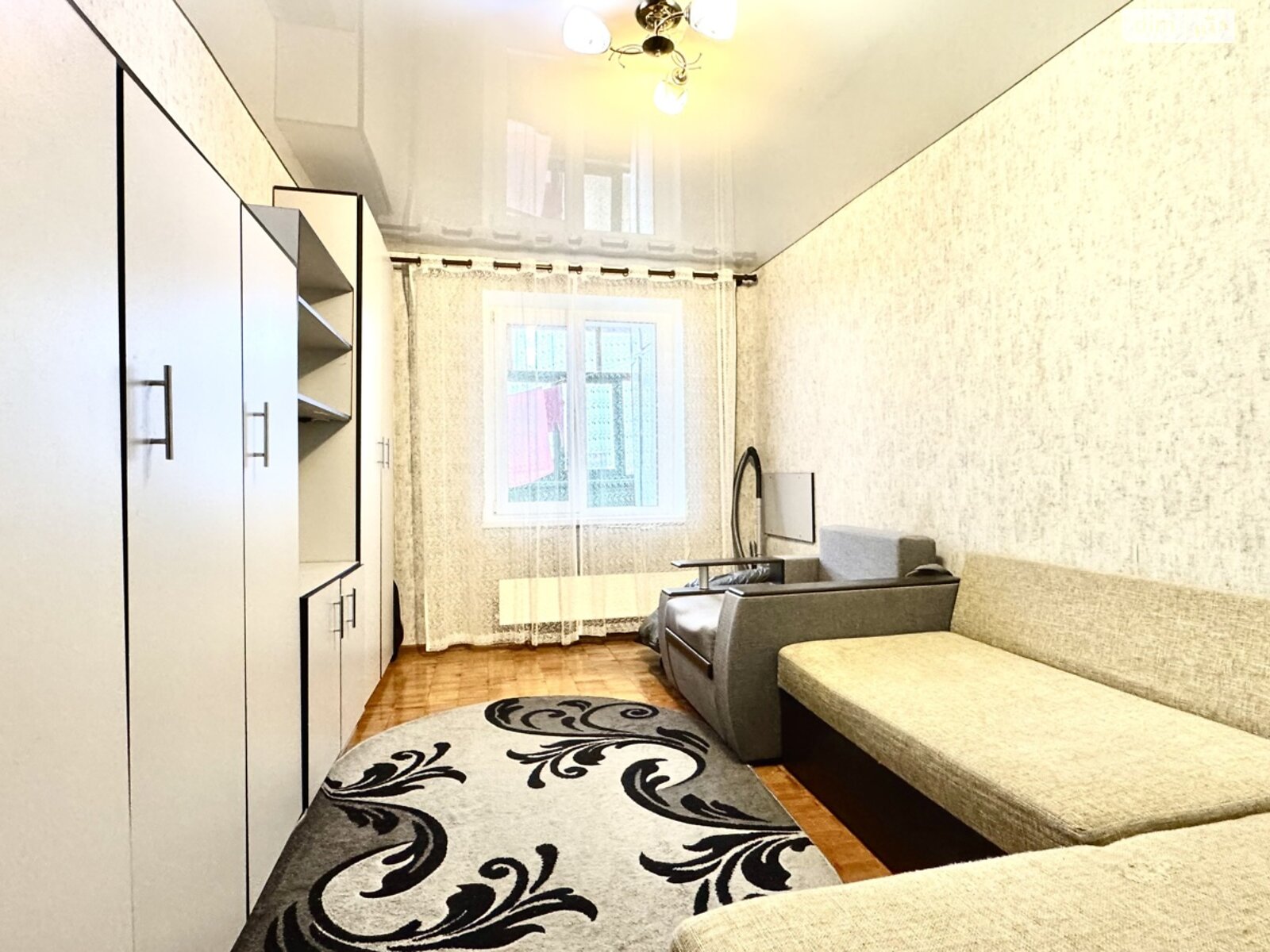 Продажа четырехкомнатной квартиры в Житомире, на ул. Чудновская 106, район Корбутовка фото 1 Продажа четырехкомнатной квартиры в Житомире, на ул. Чудновская 106, район Корбутовка фото 1