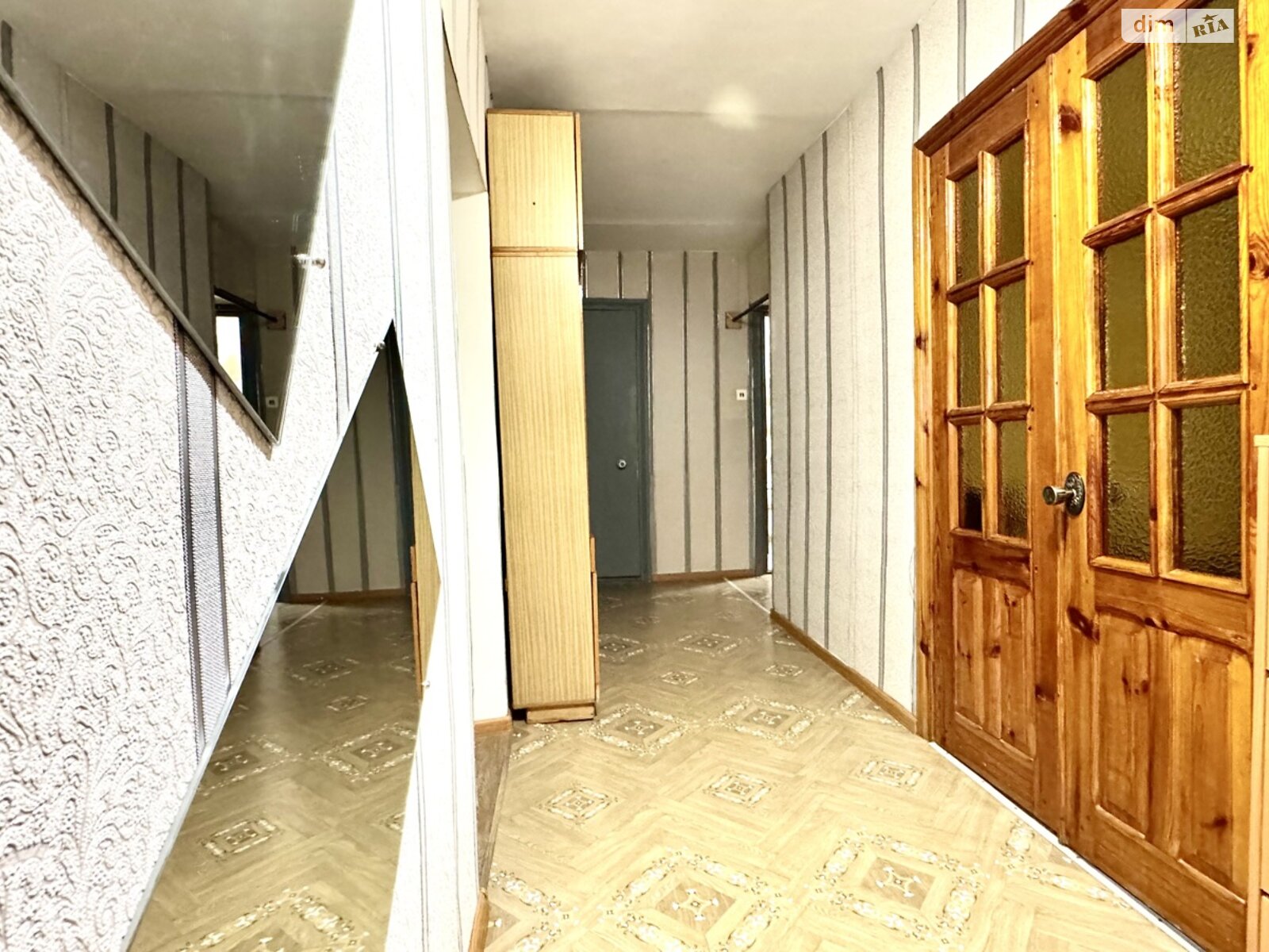 Продажа четырехкомнатной квартиры в Житомире, на ул. Чудновская 106, район Корбутовка фото 1 Продажа четырехкомнатной квартиры в Житомире, на ул. Чудновская 106, район Корбутовка фото 1