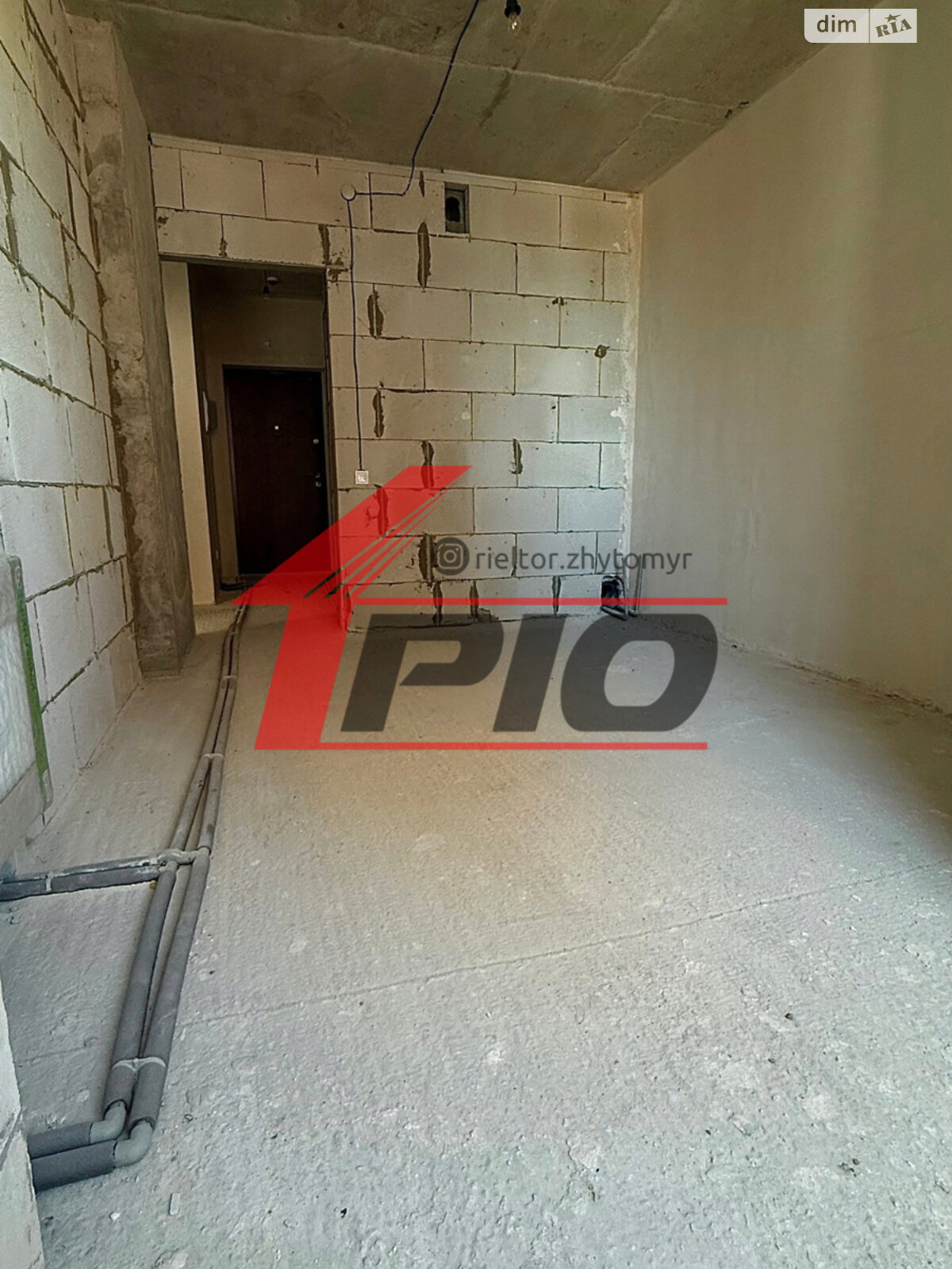 Продаж однокімнатної квартири в Житомирі, на пр. Шпаковський, район Корбутівка фото 1 Продаж однокімнатної квартири в Житомирі, на пр. Шпаковський, район Корбутівка фото 1
