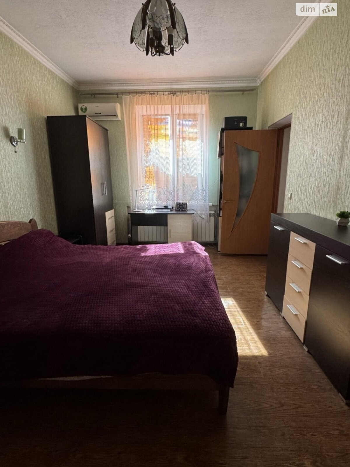 Продажа трехкомнатной квартиры в Житомире, на 1-й пер. Королева 7, фото 1 Продажа трехкомнатной квартиры в Житомире, на 1-й пер. Королева 7, фото 1