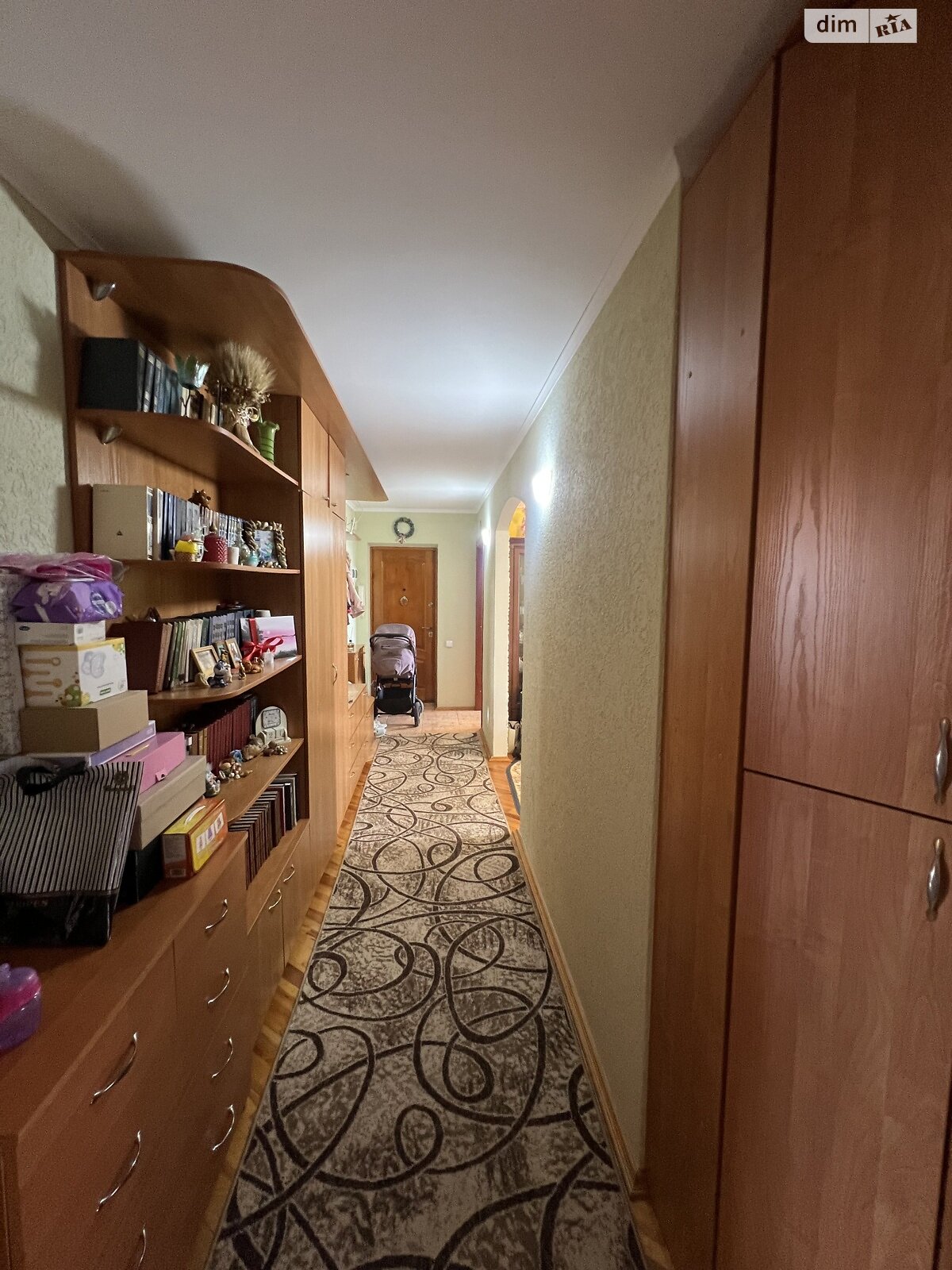 Продаж трикімнатної квартири в Житомирі, на вул. Юрія Вороного 5, район Корольовский фото 1