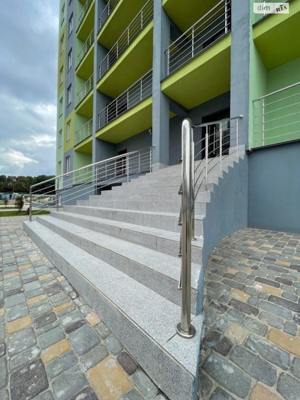 Продажа трехкомнатной квартиры в Житомире, на ул. Евгения Рыхлика 0, район Крошня фото 1
