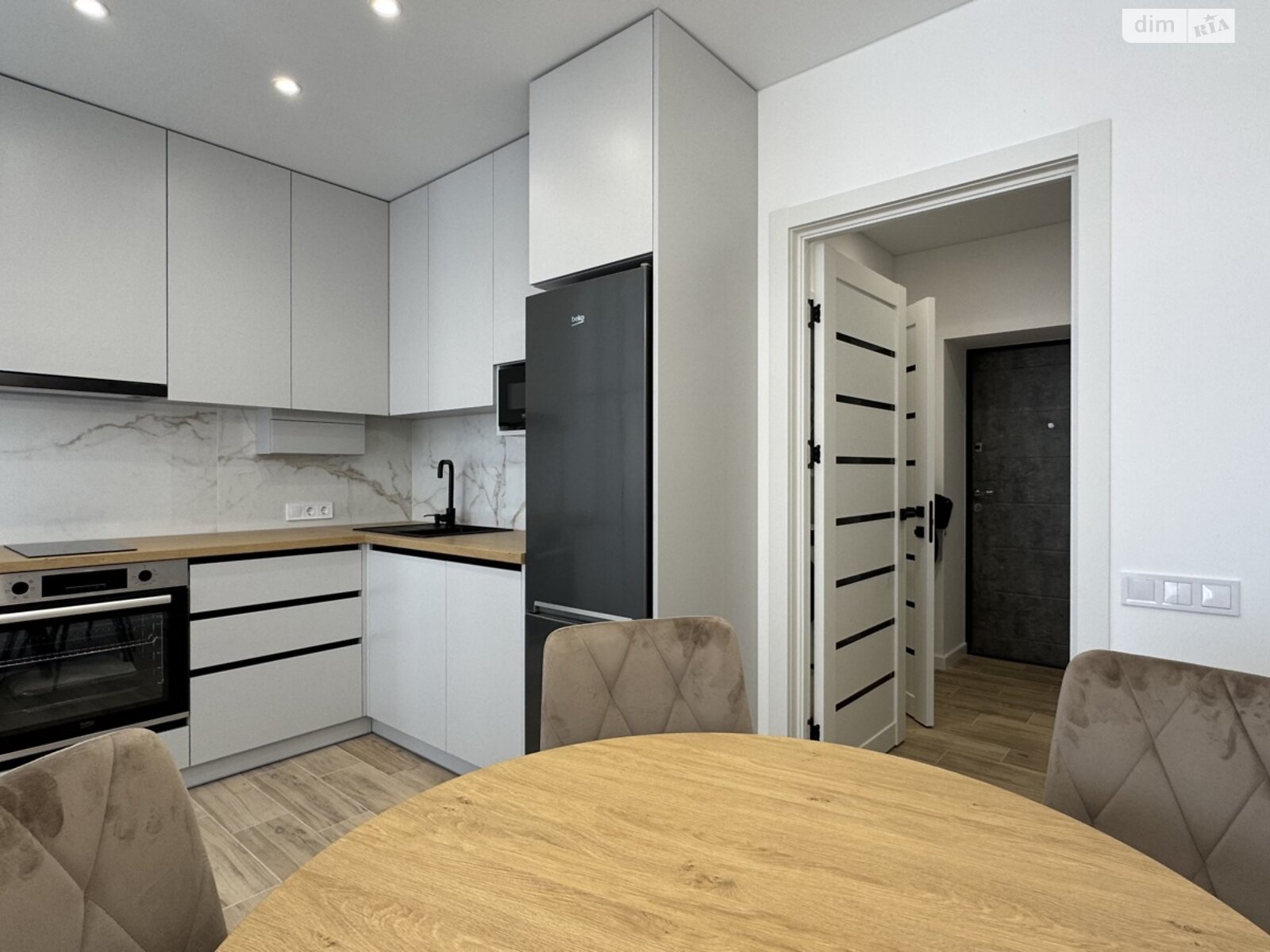 Продажа однокомнатной квартиры в Житомире, на ул. Евгения Рыхлика, район Крошня фото 1