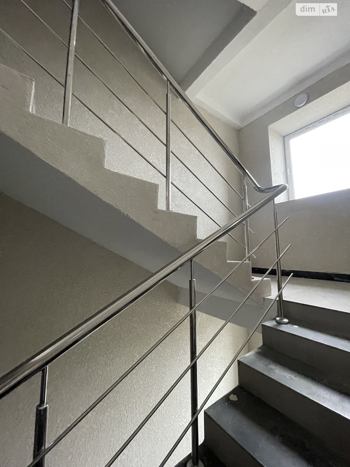 Продажа трехкомнатной квартиры в Житомире, на ул. Героев Чернобыля 6, район Крошня фото 1 Продажа трехкомнатной квартиры в Житомире, на ул. Героев Чернобыля 6, район Крошня фото 1