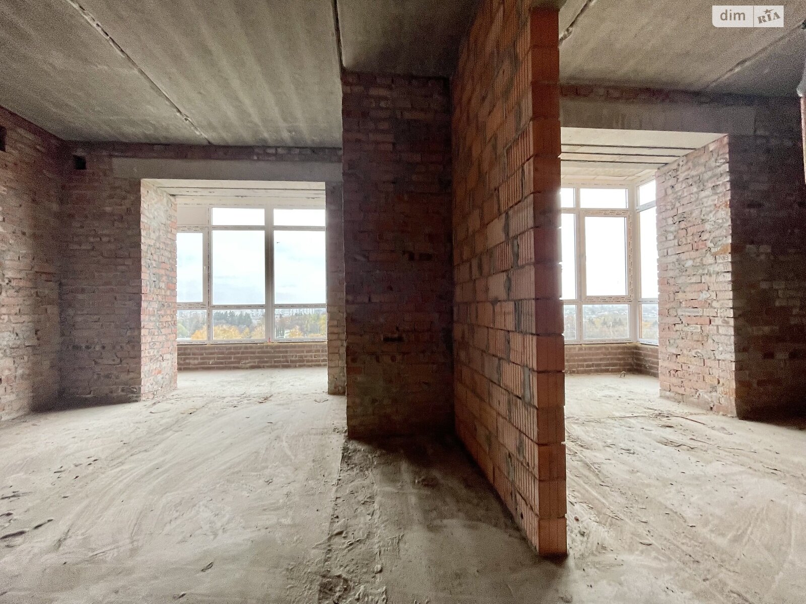 Продажа трехкомнатной квартиры в Житомире, на ул. Героев Чернобыля 6, район Крошня фото 1 Продажа трехкомнатной квартиры в Житомире, на ул. Героев Чернобыля 6, район Крошня фото 1