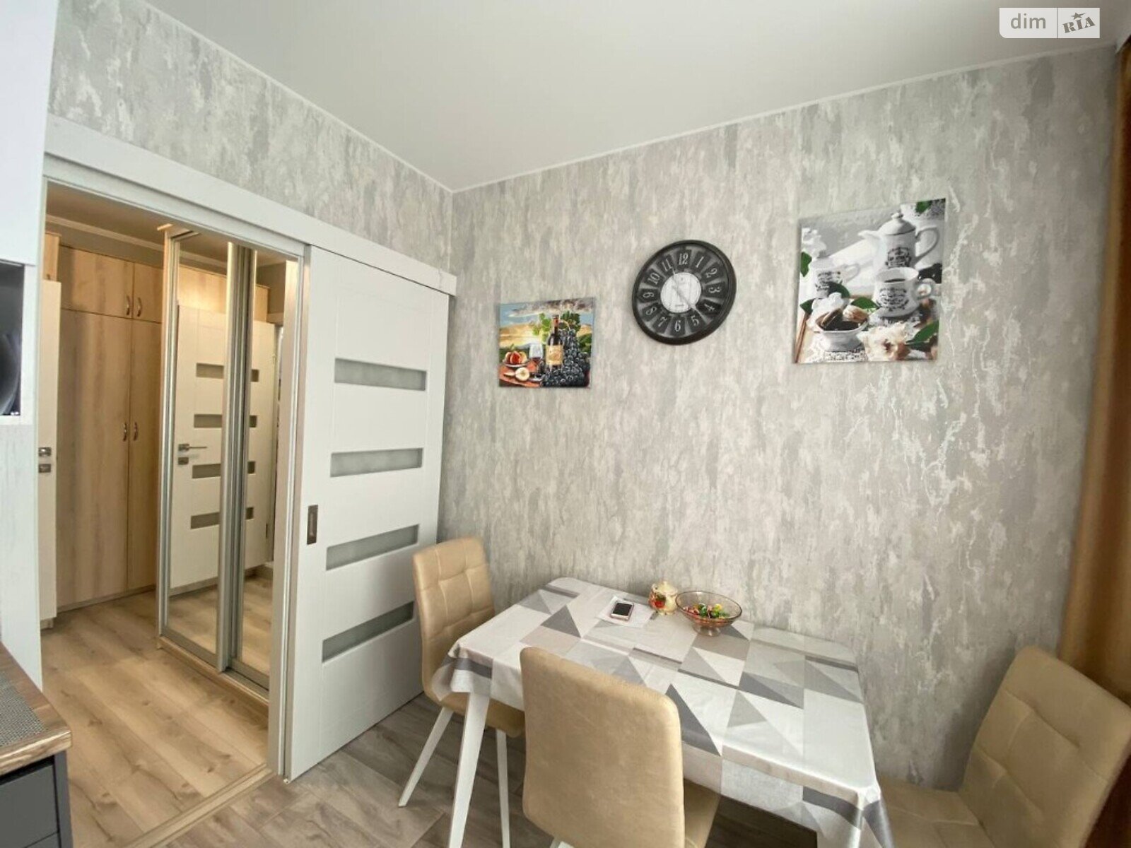 Продажа трехкомнатной квартиры в Житомире, на ул. Крошенская, район Крошня фото 1