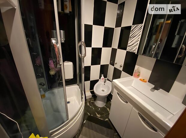 Продажа трехкомнатной квартиры в Житомире, на ул. Крошенская район Крошня фото 1 Продажа трехкомнатной квартиры в Житомире, на ул. Крошенская район Крошня фото 1