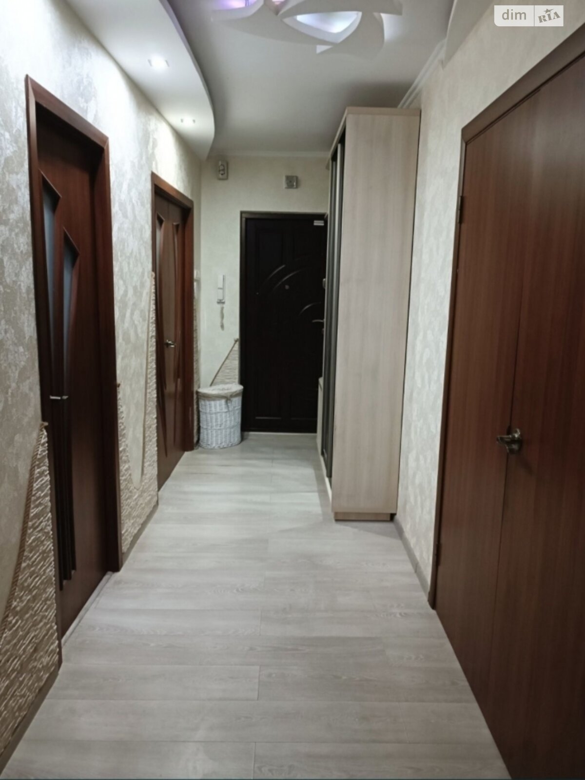Продаж трикімнатної квартири в Житомирі, на вул. Покровська 149, район Крошня фото 1 Продаж трикімнатної квартири в Житомирі, на вул. Покровська 149, район Крошня фото 1