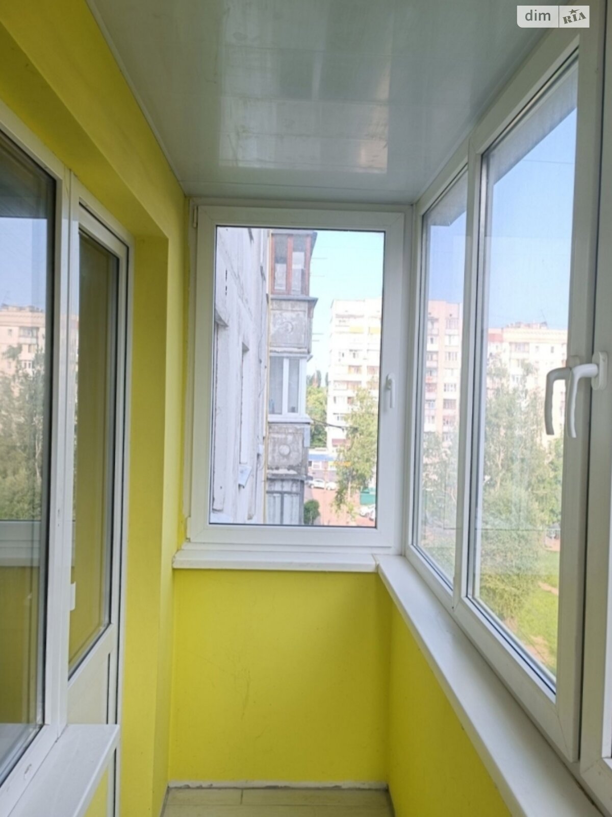 Продаж трикімнатної квартири в Житомирі, на вул. Покровська 149, район Крошня фото 1 Продаж трикімнатної квартири в Житомирі, на вул. Покровська 149, район Крошня фото 1