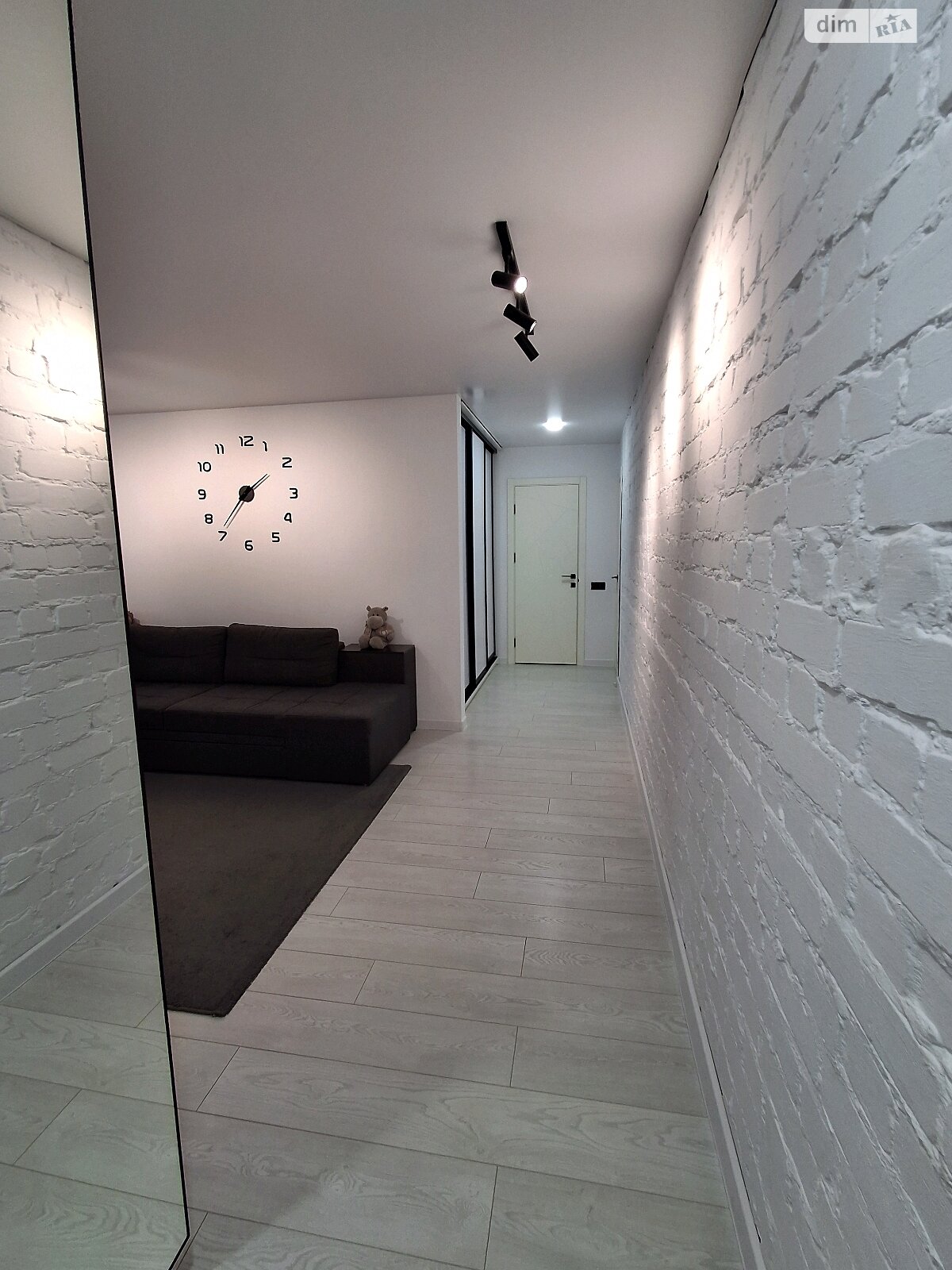 Продажа трехкомнатной квартиры в Житомире, на ул. Леха Качиньского 20, фото 1 Продажа трехкомнатной квартиры в Житомире, на ул. Леха Качиньского 20, фото 1