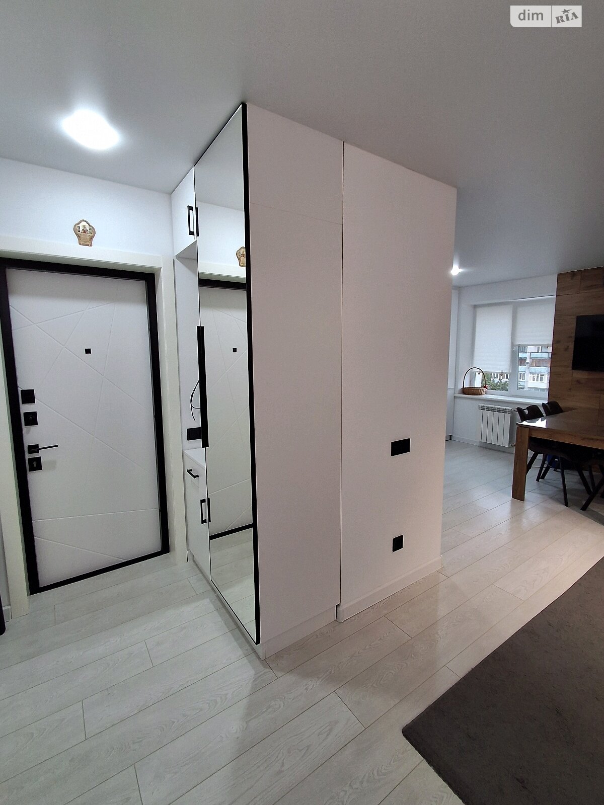 Продажа трехкомнатной квартиры в Житомире, на ул. Леха Качиньского 20, фото 1 Продажа трехкомнатной квартиры в Житомире, на ул. Леха Качиньского 20, фото 1