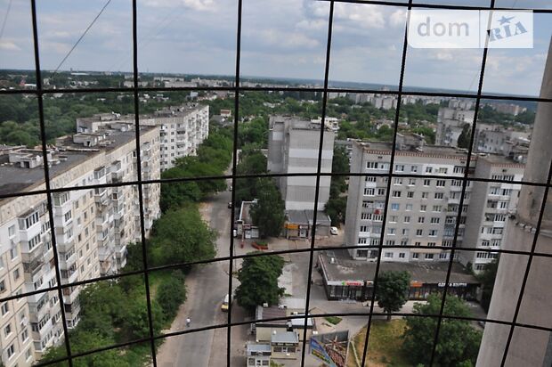 Продажа четырехкомнатной квартиры в Житомире, на ул. Ивана Мазепы 13 район Музыкальная фабрика фото 1 Продажа четырехкомнатной квартиры в Житомире, на ул. Ивана Мазепы 13 район Музыкальная фабрика фото 1