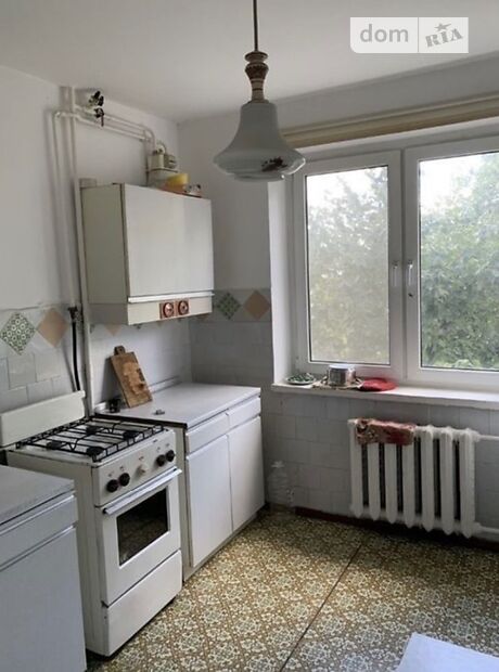 Продажа двухкомнатной квартиры в Житомире, на 2-й пер. Толстого 16 район Музыкальная фабрика фото 1 Продажа двухкомнатной квартиры в Житомире, на 2-й пер. Толстого 16 район Музыкальная фабрика фото 1
