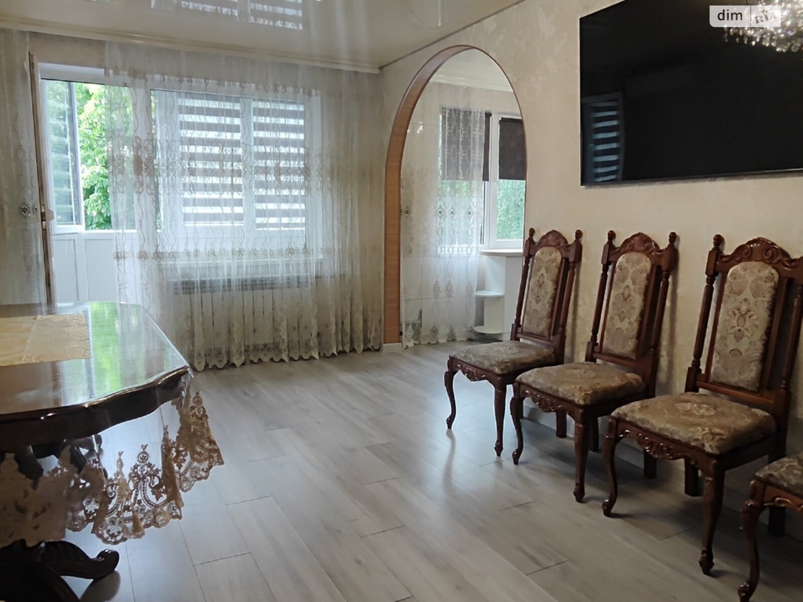 Продаж трикімнатної квартири в Житомирі, на вул. Космонавтів, район Польова фото 1 Продаж трикімнатної квартири в Житомирі, на вул. Космонавтів, район Польова фото 1