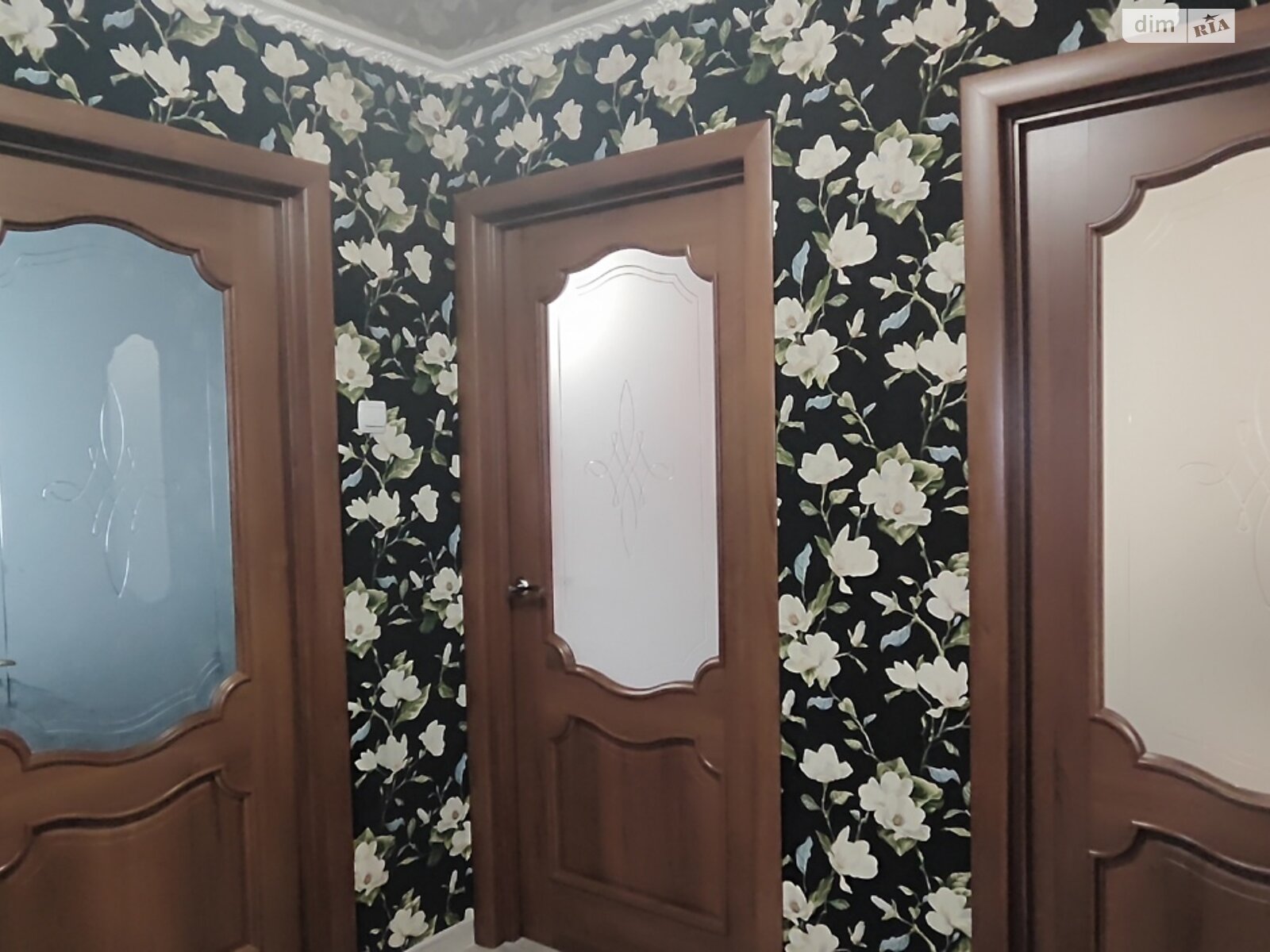 Продаж трикімнатної квартири в Житомирі, на вул. Космонавтів, район Польова фото 1 Продаж трикімнатної квартири в Житомирі, на вул. Космонавтів, район Польова фото 1