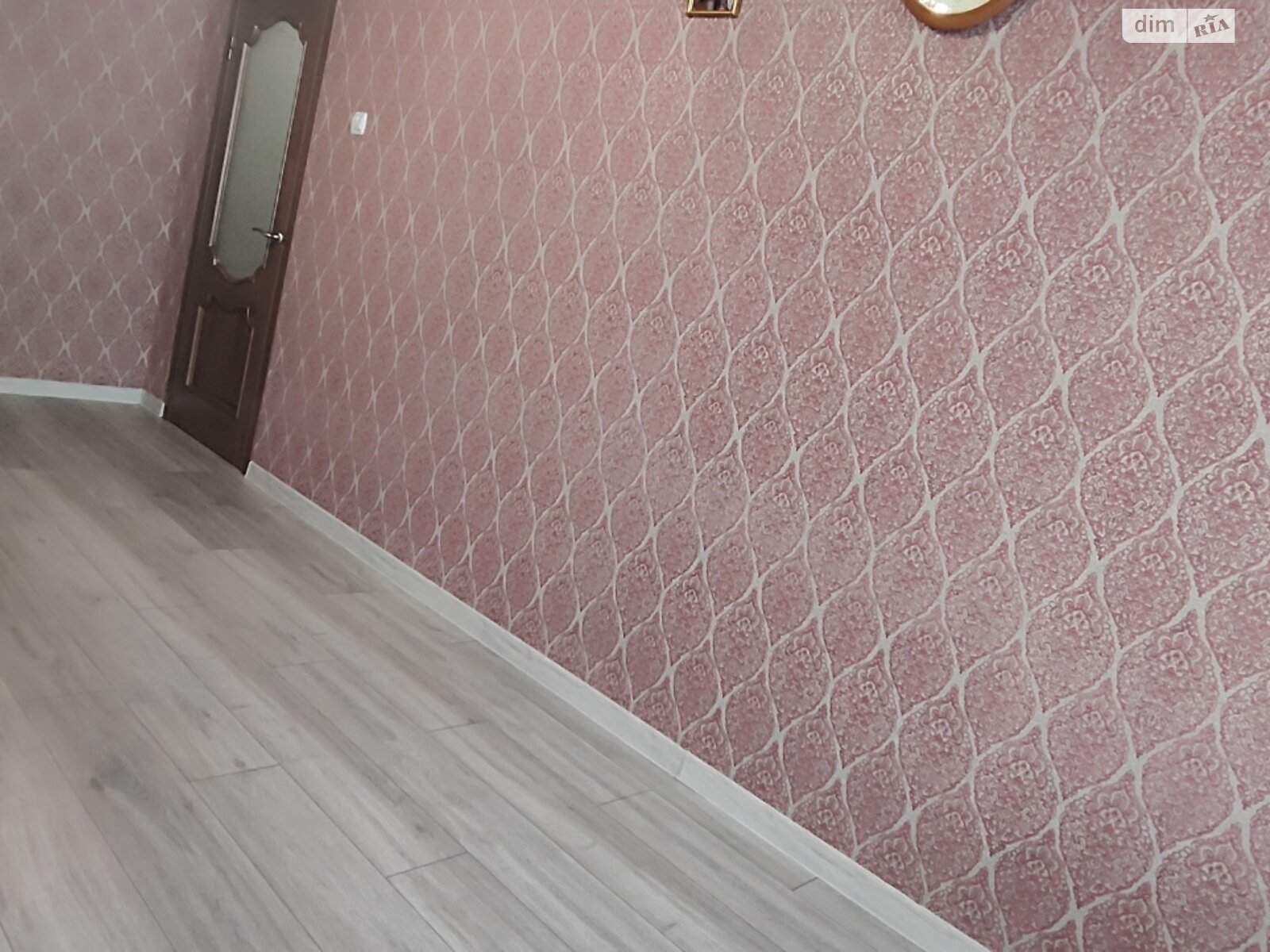 Продаж трикімнатної квартири в Житомирі, на вул. Космонавтів, район Польова фото 1 Продаж трикімнатної квартири в Житомирі, на вул. Космонавтів, район Польова фото 1