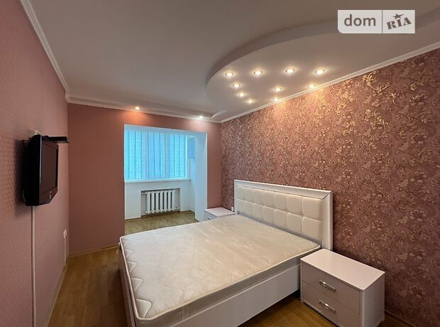 Продажа трехкомнатной квартиры в Житомире, на пр. Тутковского Академика район Промавтоматика фото 1 Продажа трехкомнатной квартиры в Житомире, на пр. Тутковского Академика район Промавтоматика фото 1