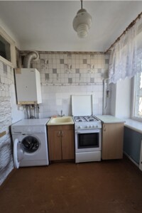 Продажа трехкомнатной квартиры в Житомире, на майд. Короленко, район Рудня фото 2