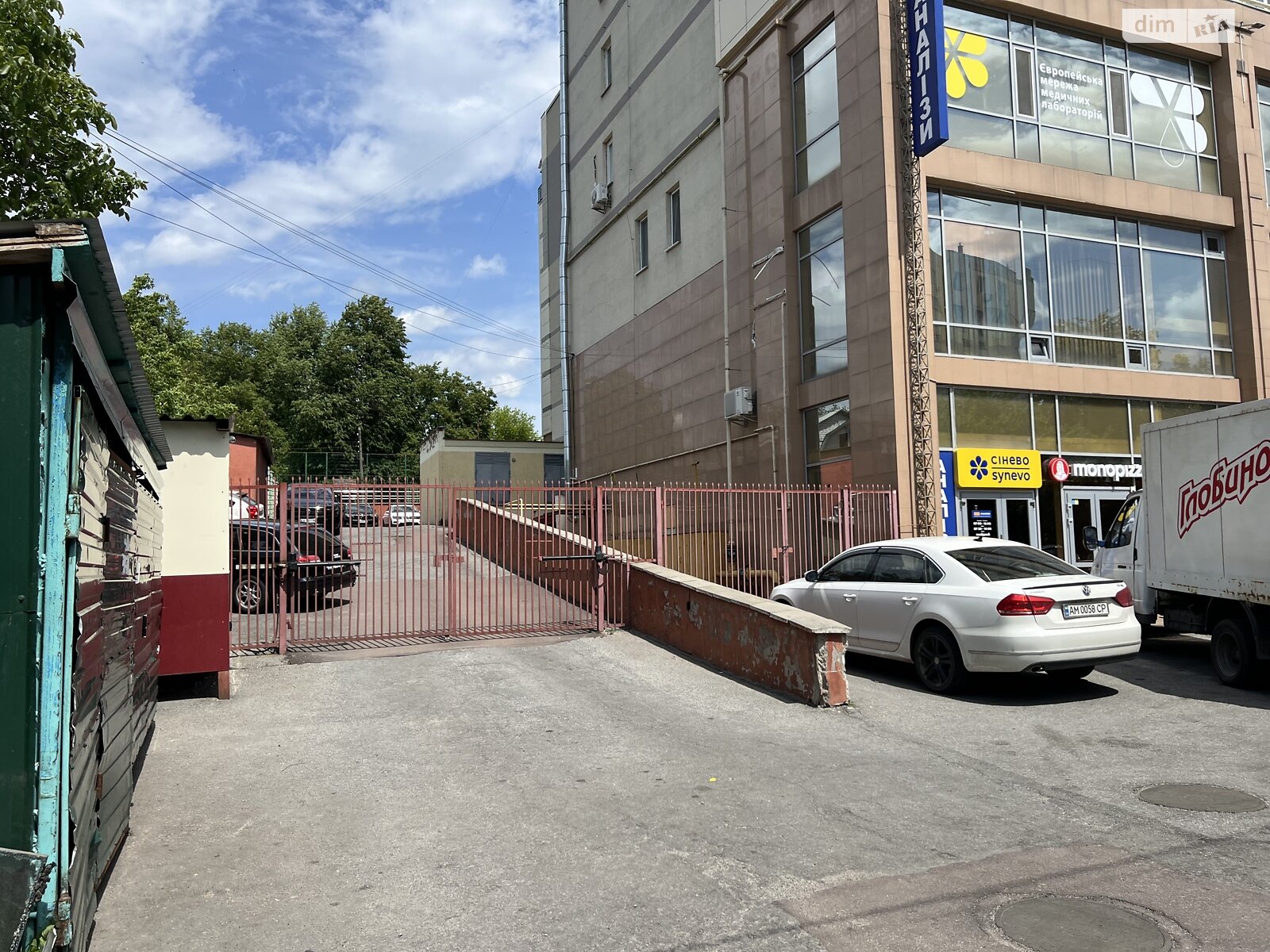 Продажа трехкомнатной квартиры в Житомире, на ул. Победы 53, район Рудня фото 1 Продажа трехкомнатной квартиры в Житомире, на ул. Победы 53, район Рудня фото 1