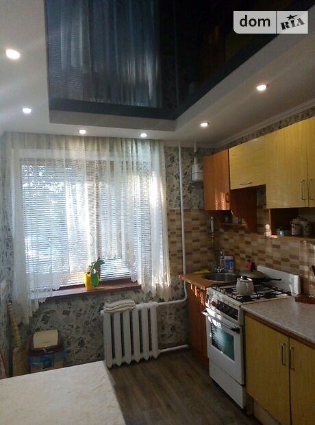 Продажа трехкомнатной квартиры в Житомире, на ул. Домбровского 86, район Сенный рынок фото 1 Продажа трехкомнатной квартиры в Житомире, на ул. Домбровского 86, район Сенный рынок фото 1